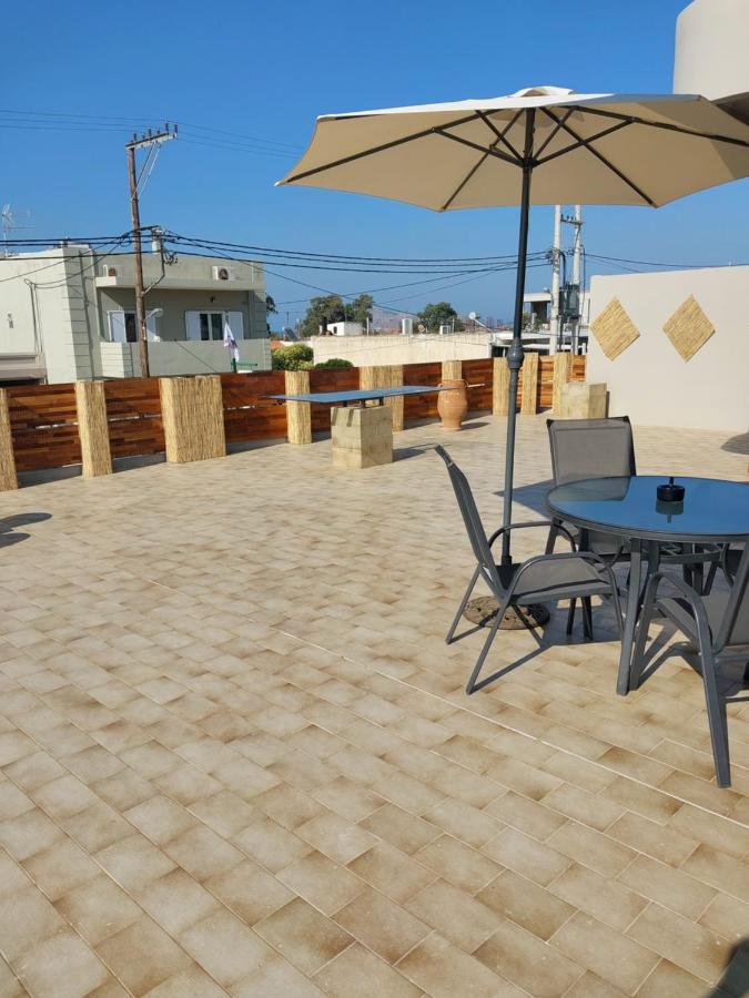 Passatempo Casa - 3 Bedroom Apartment Close To The Swimming Pool Gerani  Exterior foto